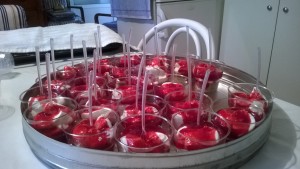 Pročitajte više o članku JEDNOSTAVNA TORTA OD SIRA U ČAŠI/SIMPLE CHEESE CAKE IN A GLASS