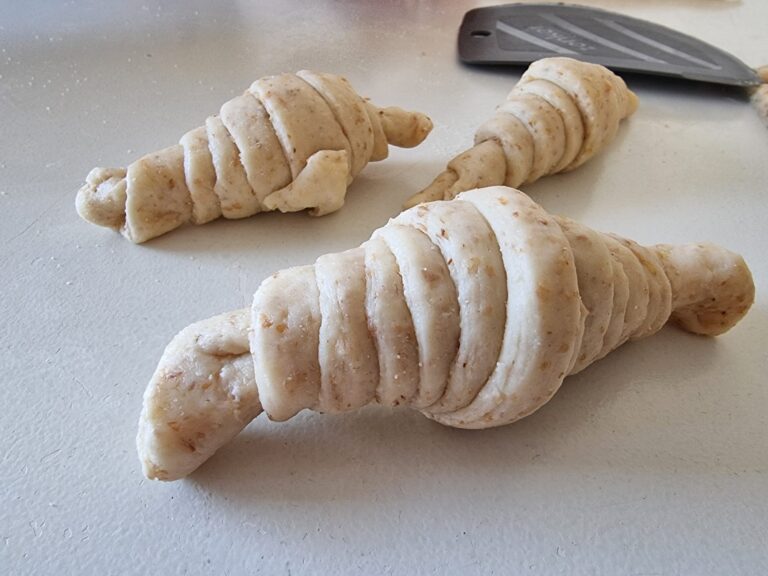 fa9b4b9a-1e3e-46ec-9a76-b8382f7d25ba